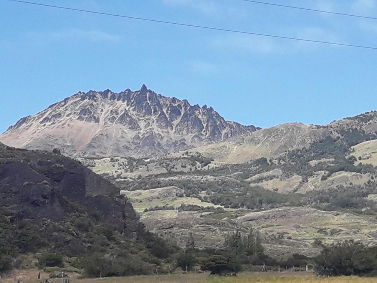 Hospedaje El Juncal Puerto Ingeniero Ibanez Dış mekan fotoğraf